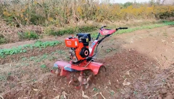 정원 7HP 미니 틸러 농장 재배기 최대 생산성을 위해 4KM / H의 작업 속도