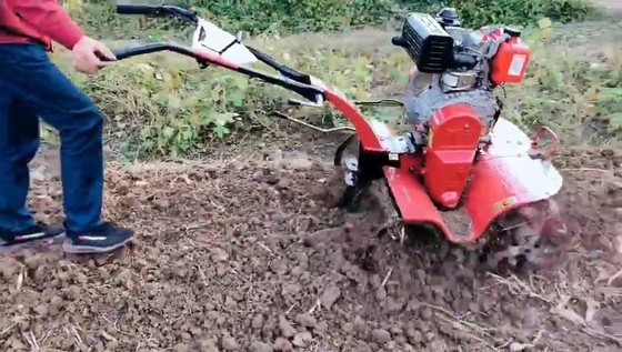정원 7HP 미니 틸러 농장 재배기 최대 생산성을 위해 4KM / H의 작업 속도